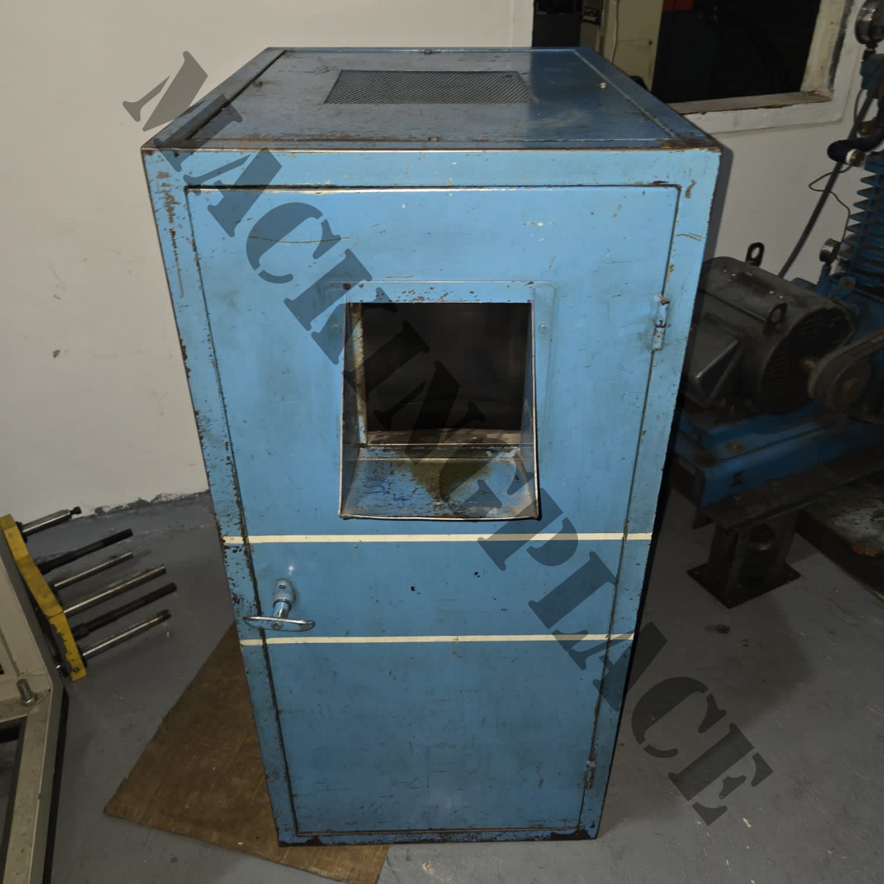 Molino de cuchillas insonorizado